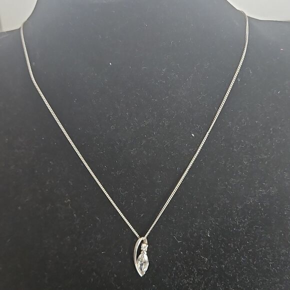 Simply Silver 925 Tear Drop Necklace Crystal - Picture 8 of 16